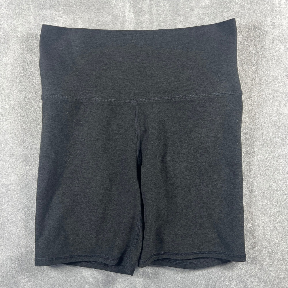 Vuori Clean Elevation Shorty Black Heather High Rise Yoga Shorts XS VW371